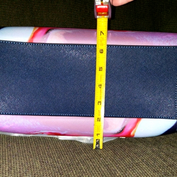 Calvin Klein Purse - Picture 10 of 10